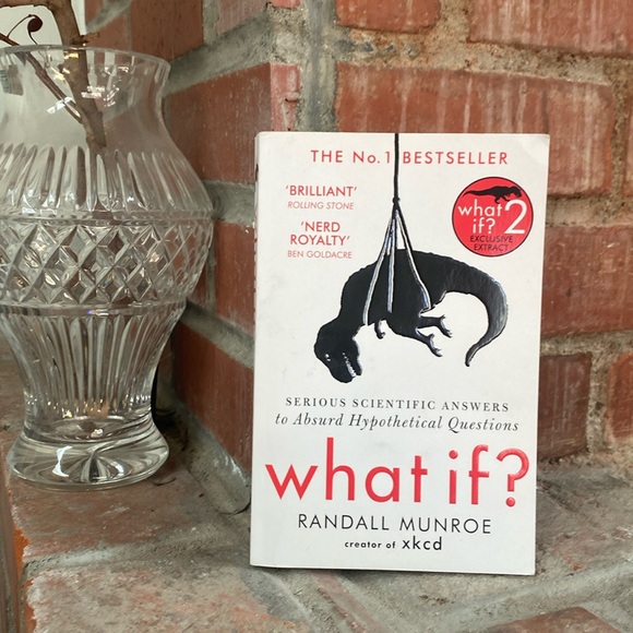 ‘What If’ by Randall Munroe - Picture 1 of 5